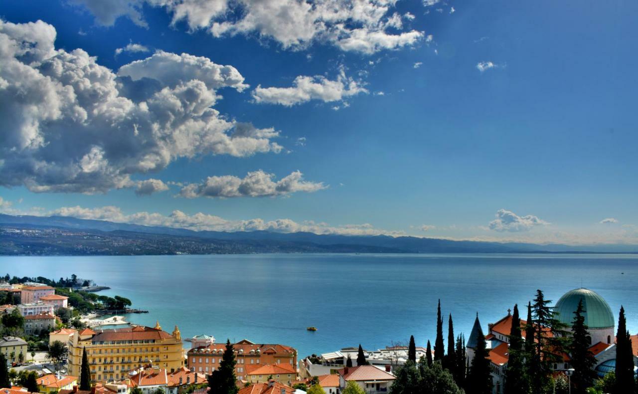 Apartments Zigulic Opatija Eksteriør billede